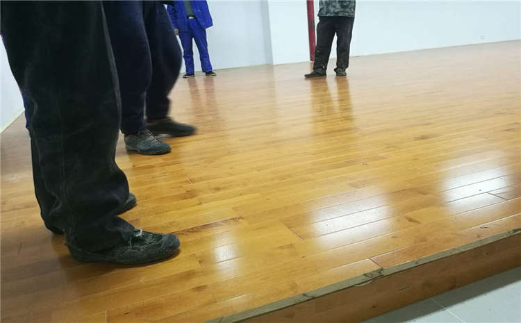 石家庄枫桦木实木运动地板代理商