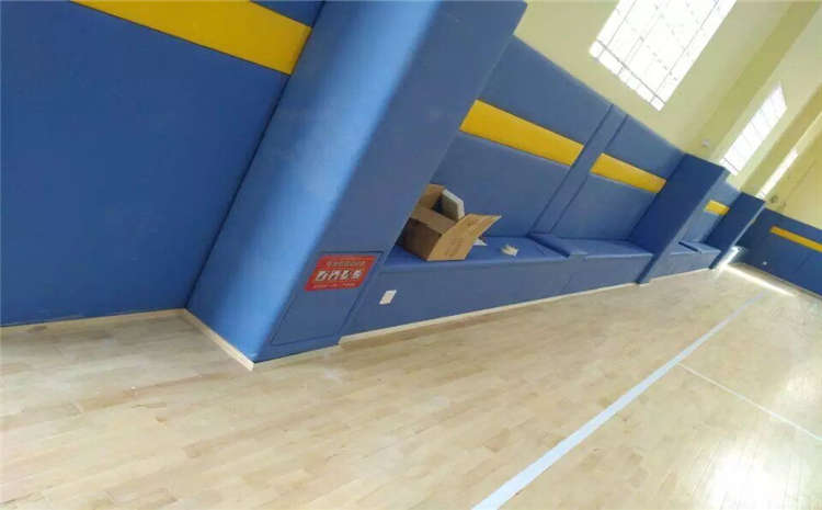 学校篮球场实木地板每平米**