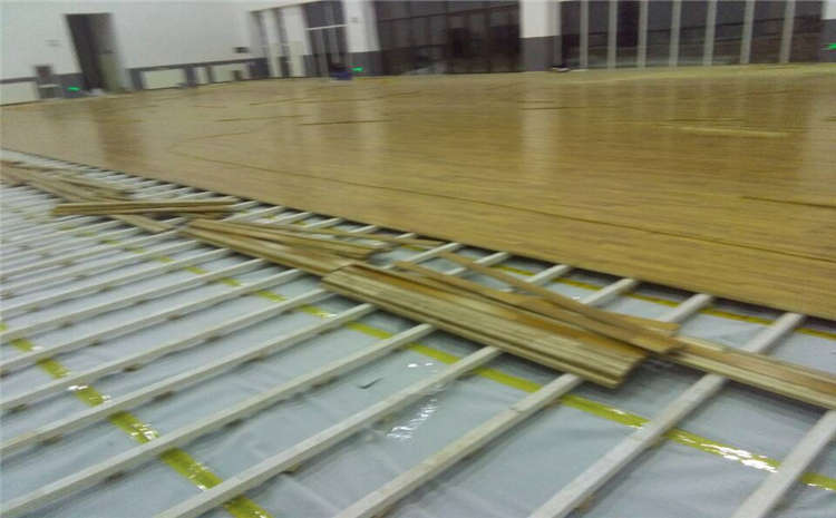橡胶木篮球运动地板单层龙骨结构