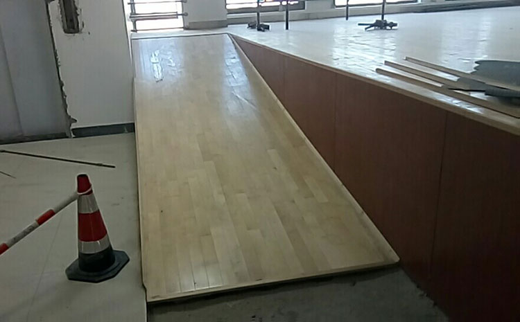 指接板篮球场实木地板施工技术方案