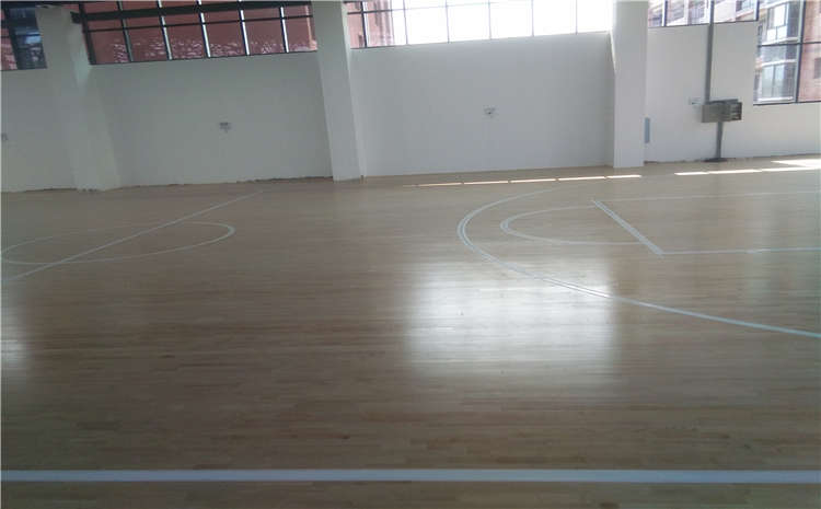 学校篮球馆木地板双层龙骨结构