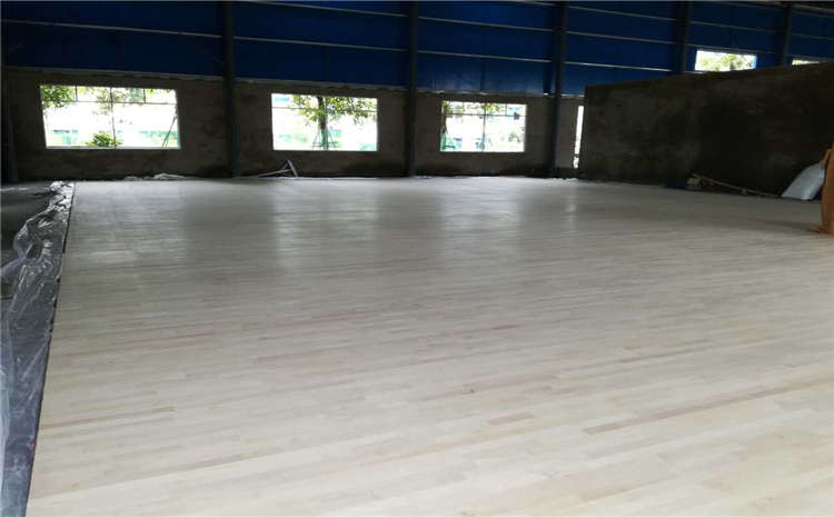 20厚舞台运动木地板怎么保养？