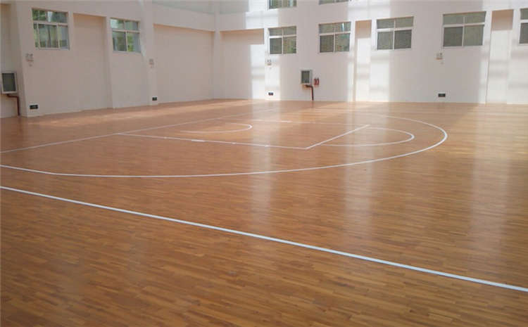 20厚木地板篮球场翻新施工