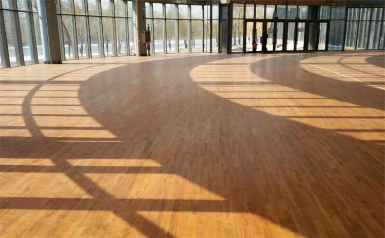 枫桦木木地板篮球场安装工艺