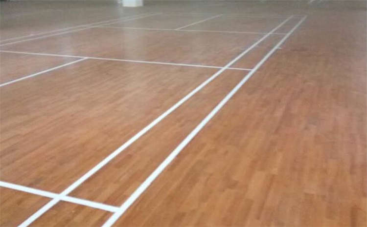 枫木运动篮球地板怎么翻新？