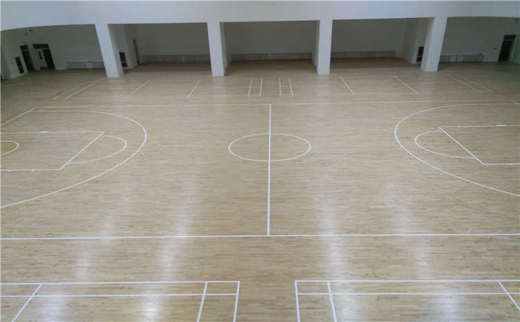 常用的篮球场木地板怎么维修
