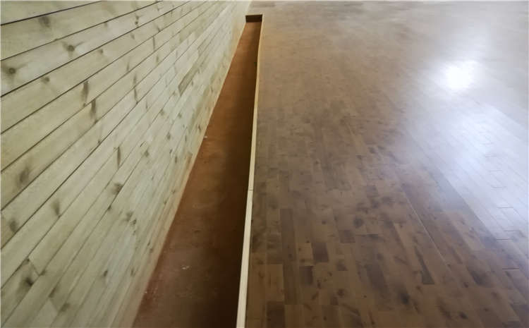 22厚舞蹈房木地板一般多少钱？