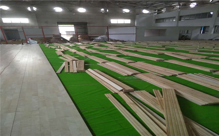 橡胶木实木运动地板生产厂家
