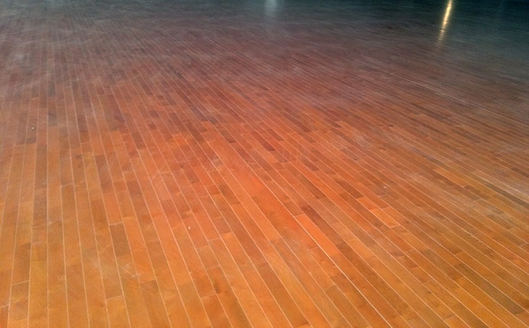 五角枫NBA篮球场木地板生产厂家