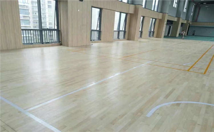 硬木企口篮球场实木地板一平米价格