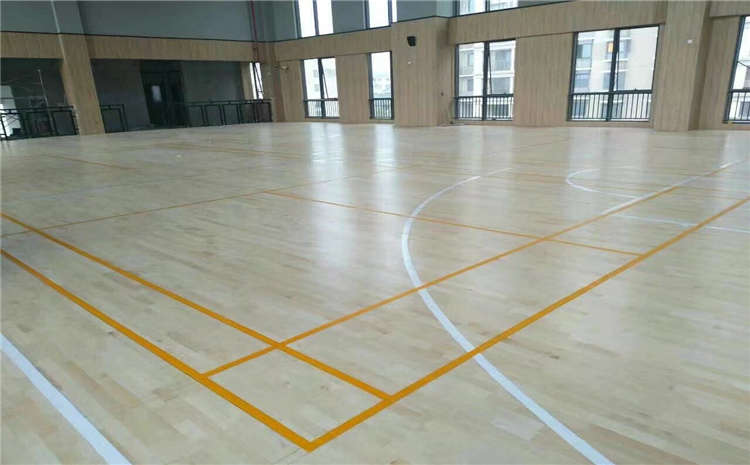 柞木排球馆木地板结构